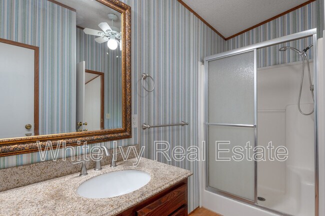 Building Photo - 37 -A Riverside Ln