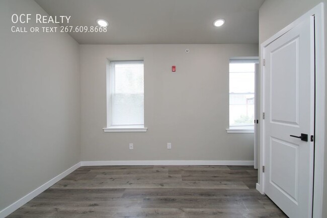 Building Photo - Beautiful Brewerytown One Bedroom Apartment