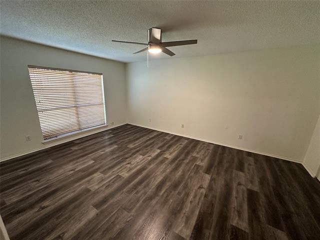 Building Photo - 307 Harrington Ln