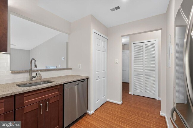 Building Photo - 20604 Cornstalk Terrace