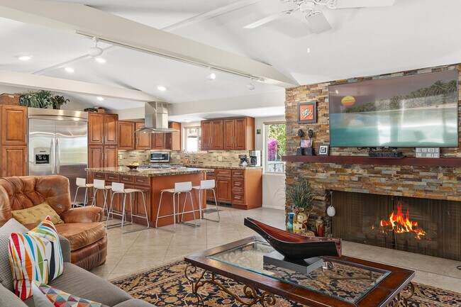 Building Photo - 70801 Fairway Dr
