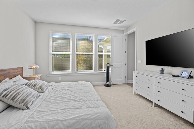 Building Photo - 314 Cool Spgs Ave