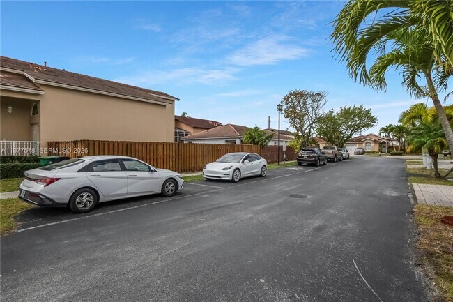 Building Photo - 15561 SW 144th Terrace