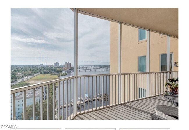 Primary Photo - 2743 First St