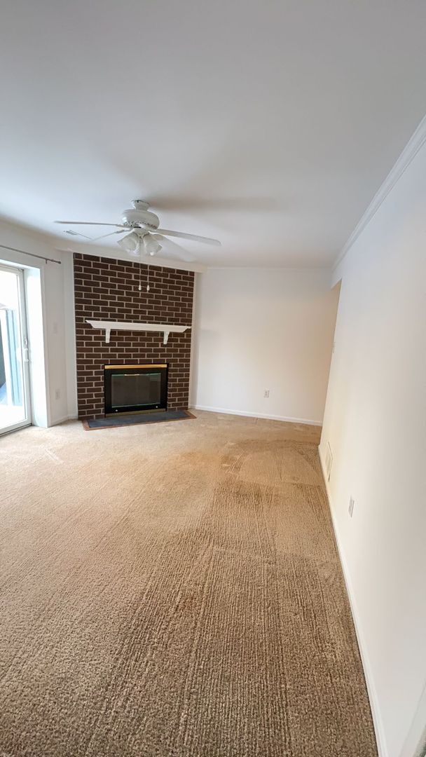 Building Photo - Three Bedroom Townhouse in Alexandria Near Ft Belvoir