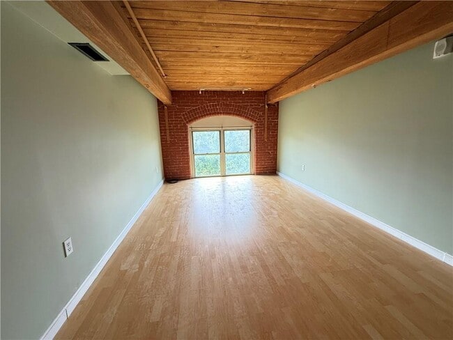 Building Photo - 494 Woonasquatucket Ave