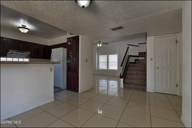 Building Photo - 695 Bluff Canyon Cir