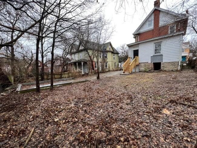 Building Photo - 1014 Parkson Pl