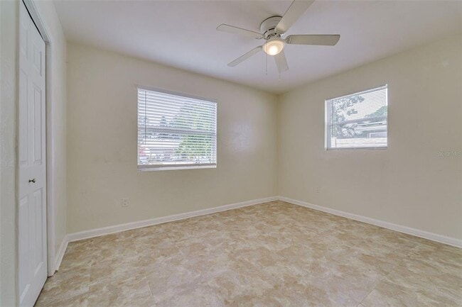 Building Photo - 3637 39th St N