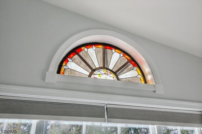 Building Photo - 13 Winding Brook Rd