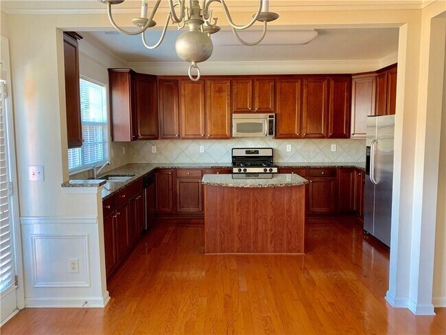 Building Photo - 1707 Wehunt Ln