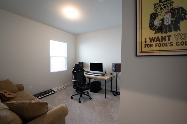 Building Photo - Coming Available!