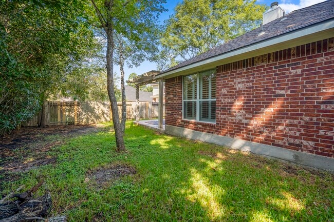 Building Photo - 15 Heron Hollow Ct
