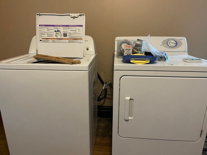 In unit w/d - 309 4th St