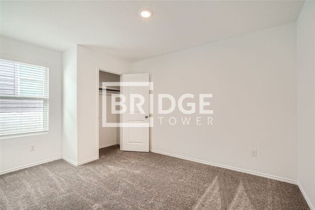 Building Photo - 5307 Hornsbeck Heights Converse, TX 78109