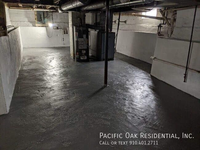 Building Photo - BELOW MARKET RENT!