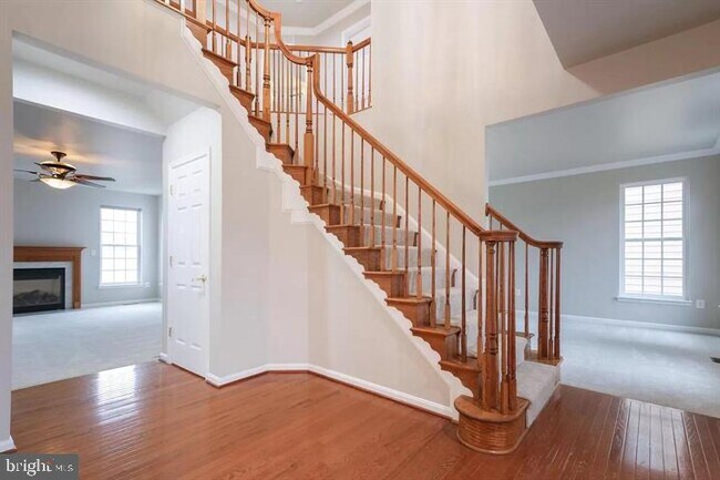 Building Photo - 564 Woodruff Ln
