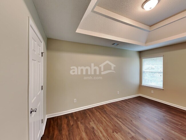 Building Photo - 4909 Lilly Stem Dr