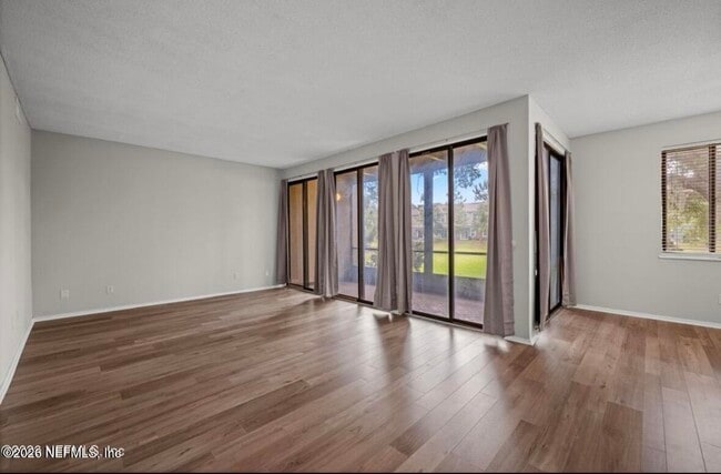 Building Photo - 7749 Las Palmas Way