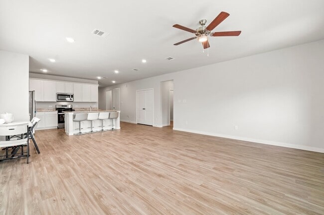 Building Photo - 11617 Whirlaway Dr