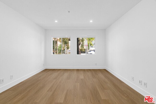 Building Photo - 16100 Sunset Blvd