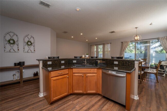 Building Photo - 9131 Kensington Row Ct