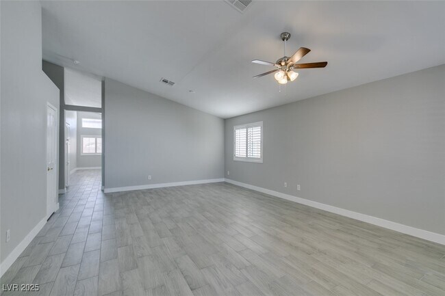 Building Photo - 2744 Summerchase Ln