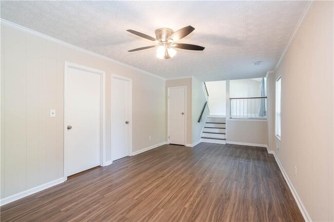 Building Photo - 2759 Shetland Ln NW