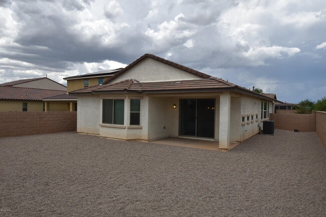 Building Photo - 6658 E Via Pampas Morenas