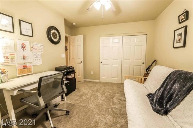 Building Photo - 8450 W Sapphire St