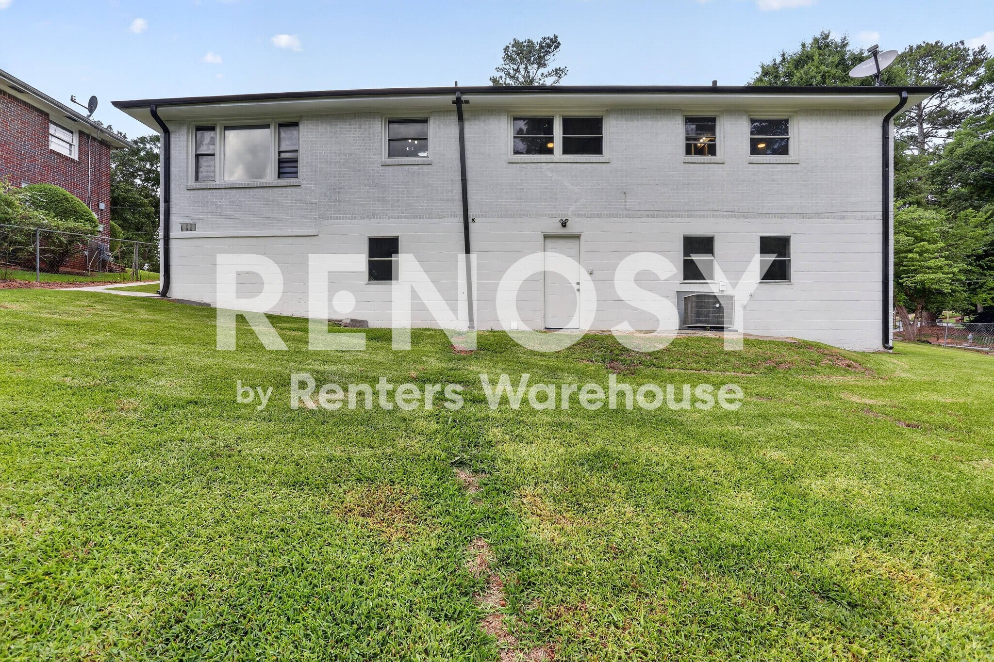 Building Photo - 3081 Glendale Ct
