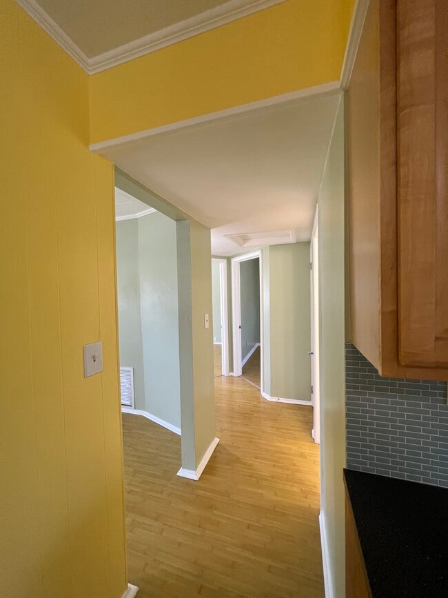 Building Photo - 5321 Newton Ave S