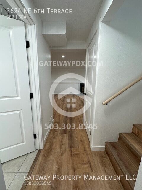 Building Photo - 3624 NE 6th Terrace