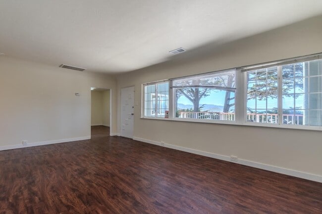 Building Photo - 401 Griffin Ave