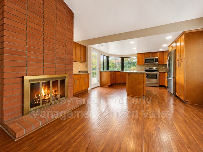 Building Photo - 4115 Beebe Cir