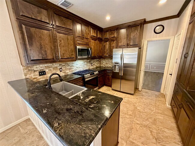 Building Photo - 3214 Explorer Cove