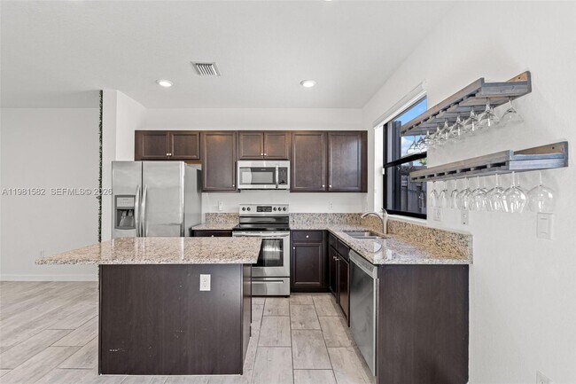 Building Photo - 11363 SW 250th Terrace