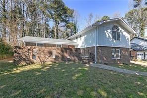 Building Photo - 1038 Seven Springs Cir NE