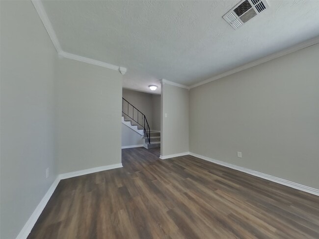 Building Photo - 6128 Silver Leaf Dr