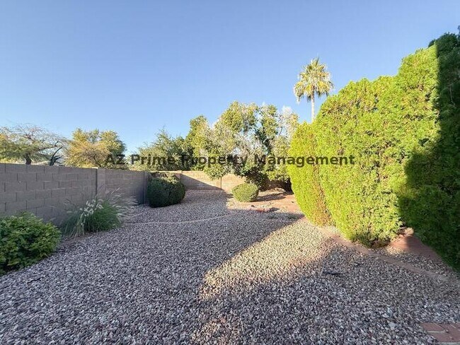 Building Photo - 6874 W Blackhawk Dr