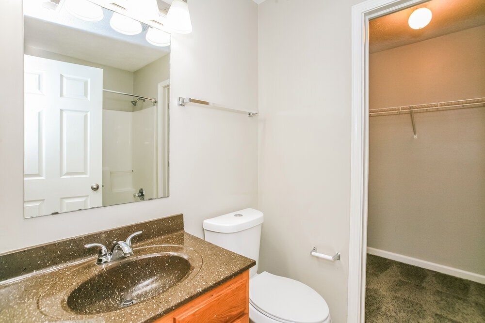 Building Photo - 10941 Minuteman Ct