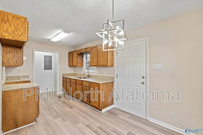 Building Photo - 3103 Sonya Dr NW