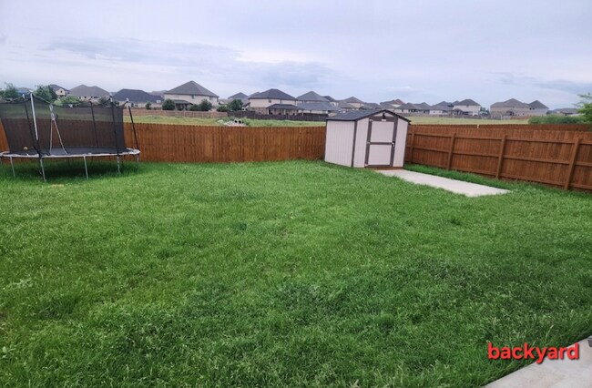 Building Photo - Owner still upgrading. Photos are not final product(Updating Soon)