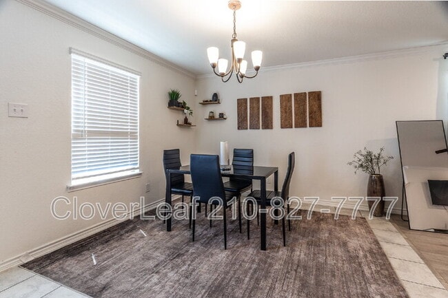 Building Photo - 10406 Labrado Dr