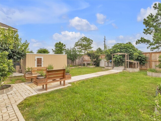 Building Photo - 1418 Banbury Ct