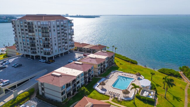Building Photo - 6372 Palma Del Mar Blvd S