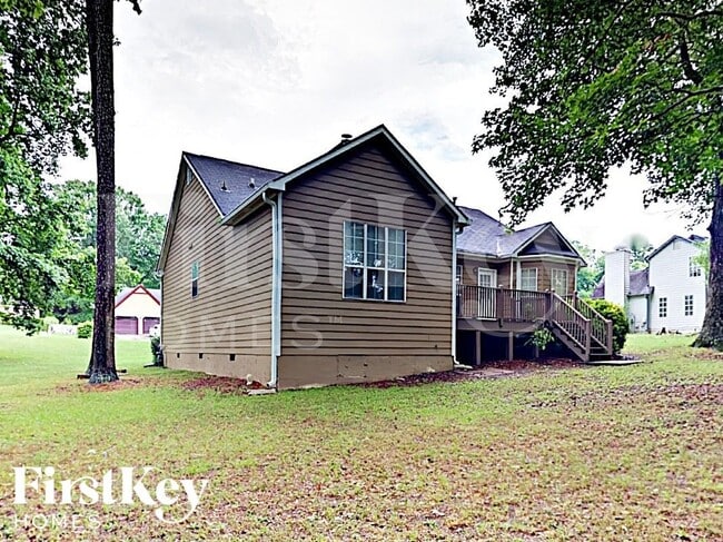 Building Photo - 1199 Paddocks Way