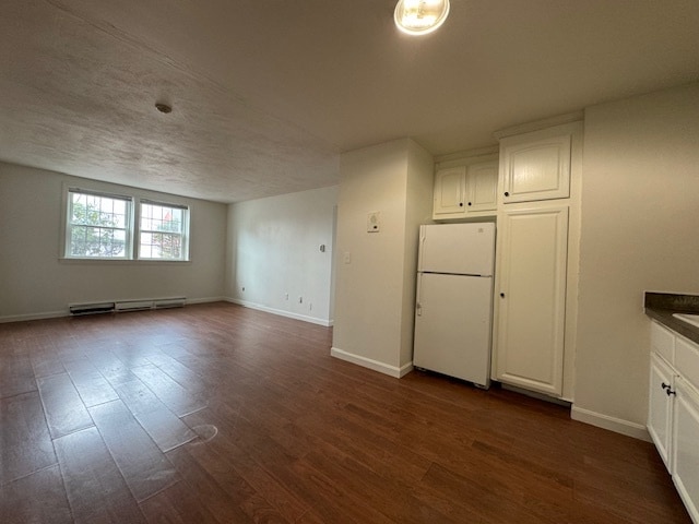 Building Photo - 17 Sinai Cir