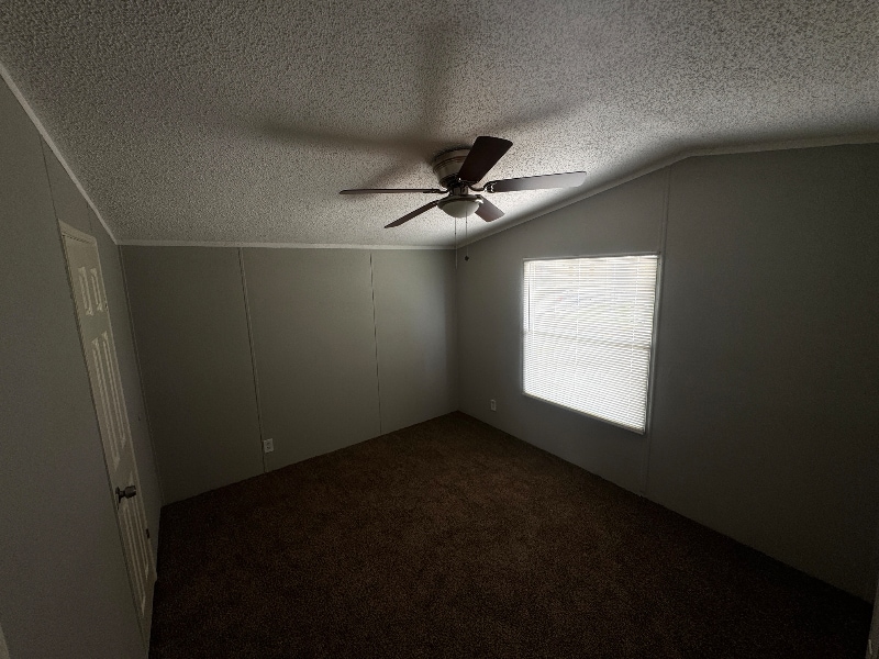 Building Photo - 141 Fox Meadow Dr