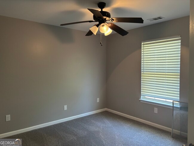 Building Photo - 7742 Parkside Dr